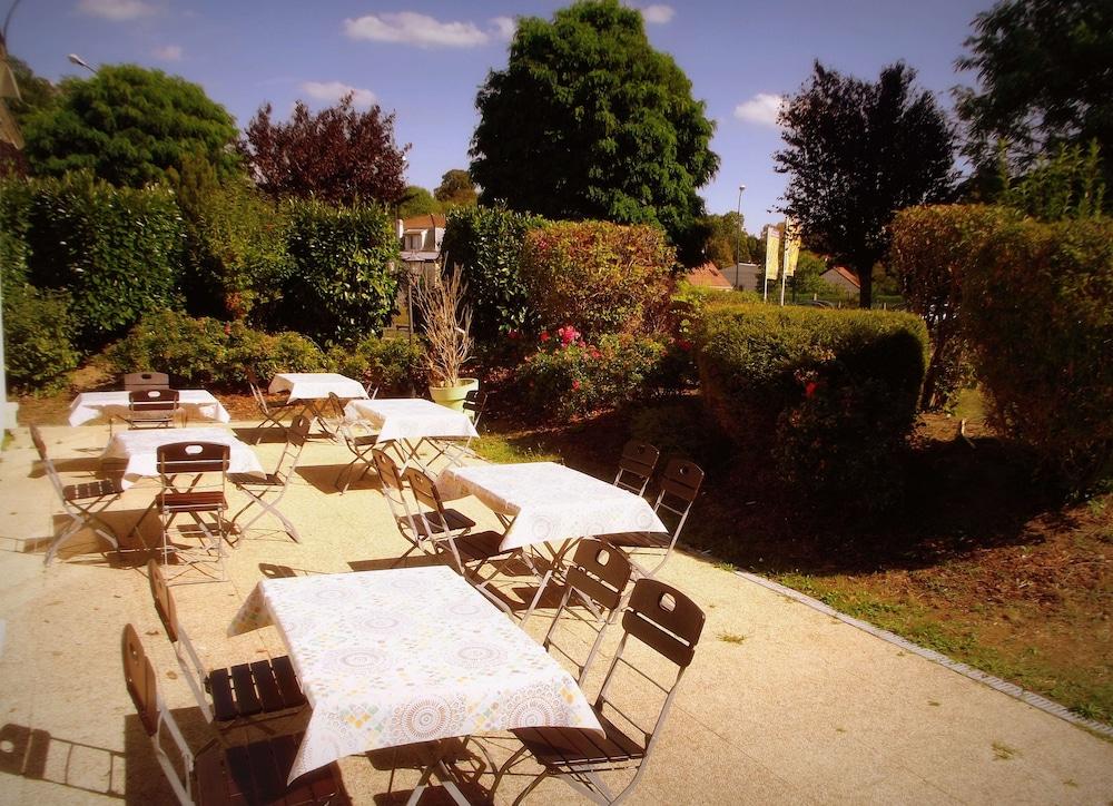 Chaumontel Premiere Classe Chantilly Sud Luzarches מראה חיצוני תמונה